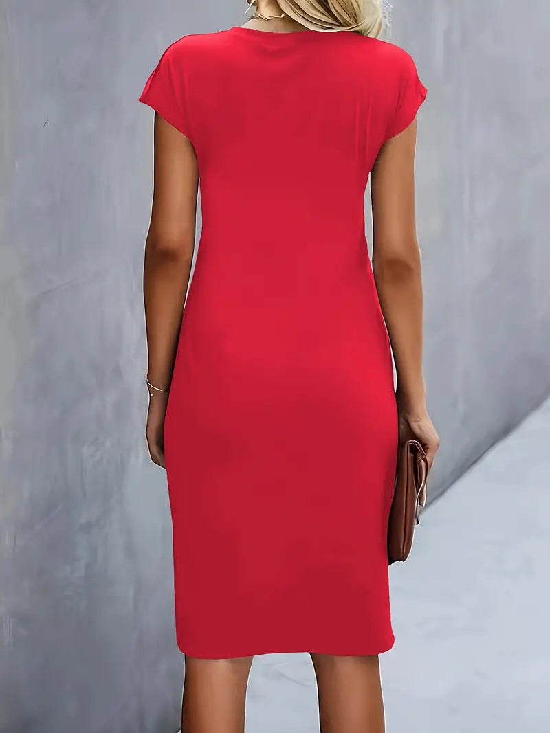 Livia – Timeless Midi Dress with a Flattering Silhouette