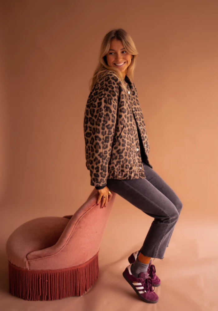 Quenla™ | Bold Leopard Jacket