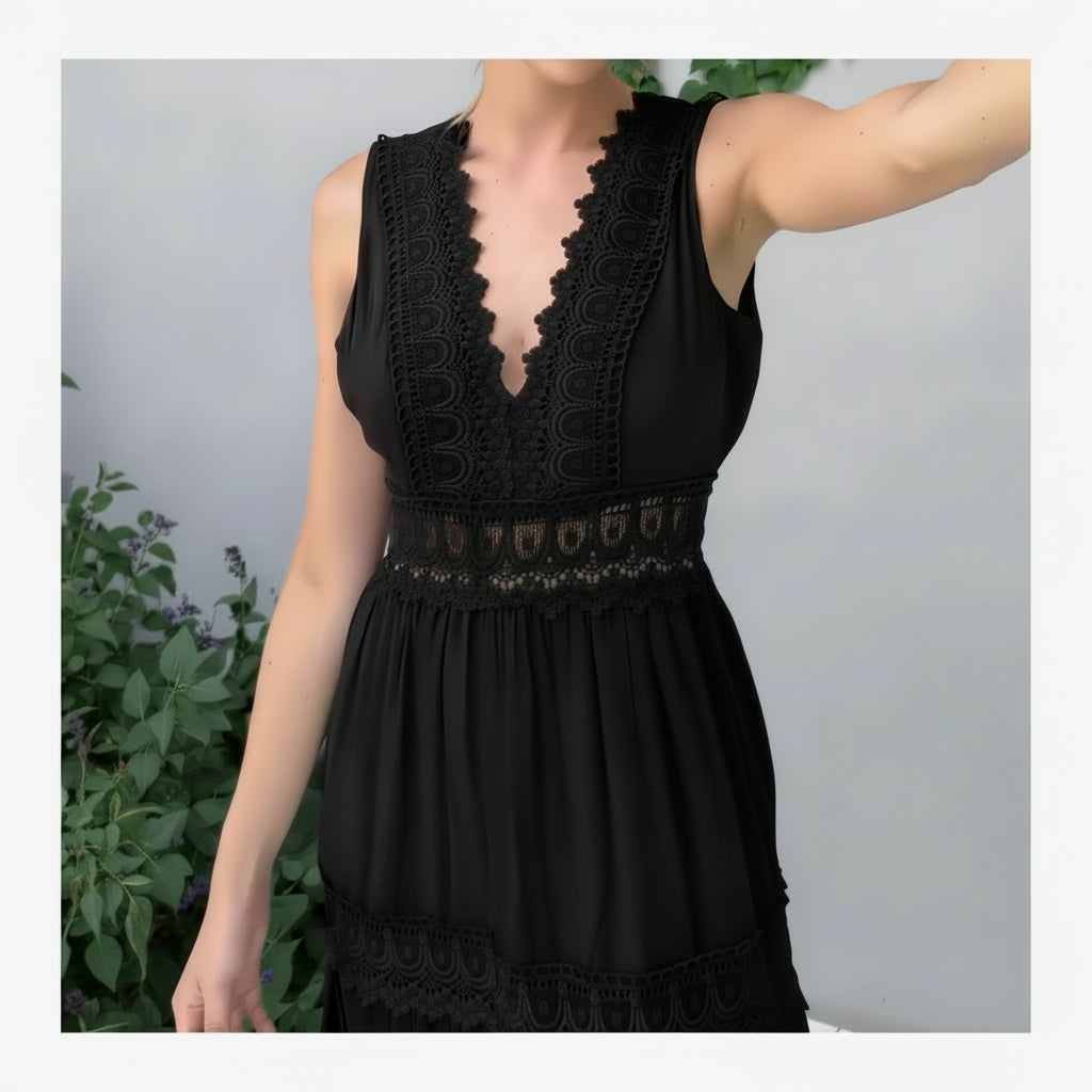 Aurélie™ | Elegant Lace Dress with V-Neck