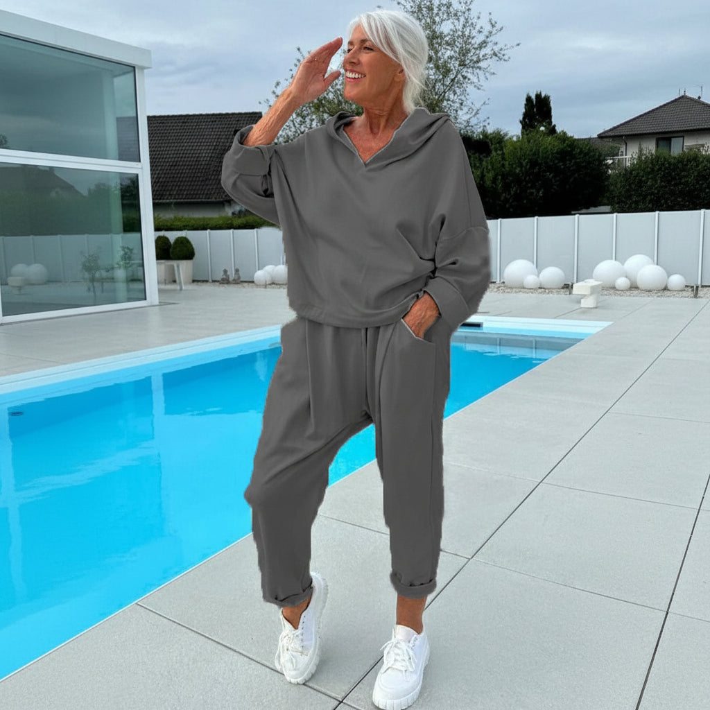 Women's Two-Piece Solid Color Hooded Sweatshirt Set