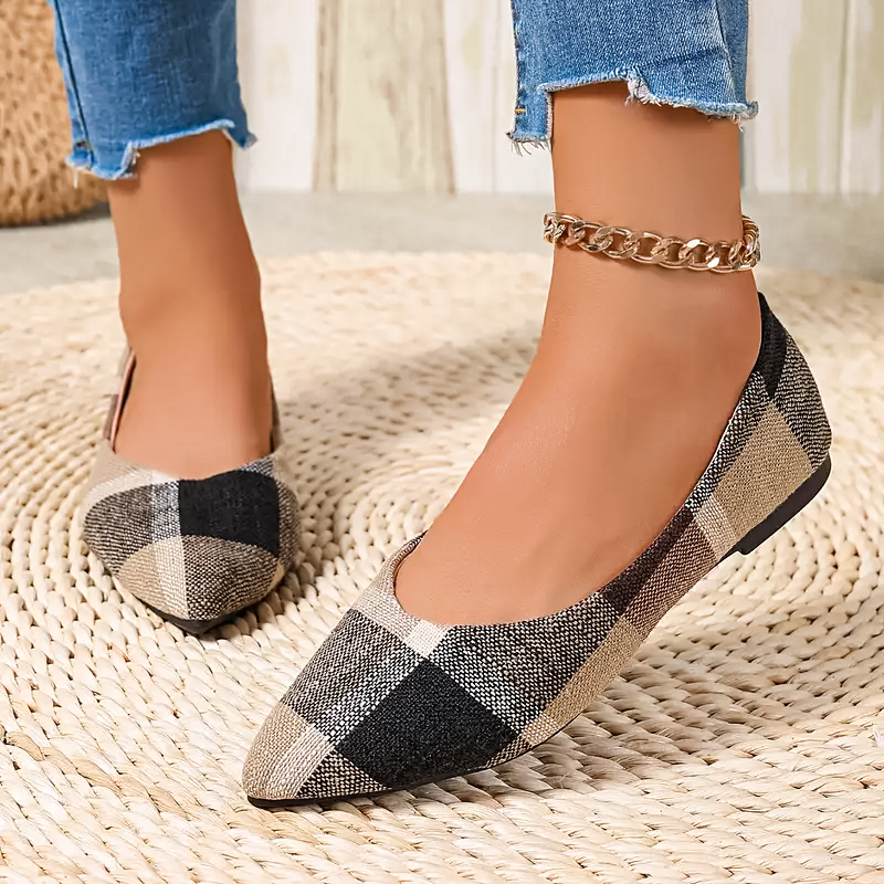 CLARA™ Everyday Flats