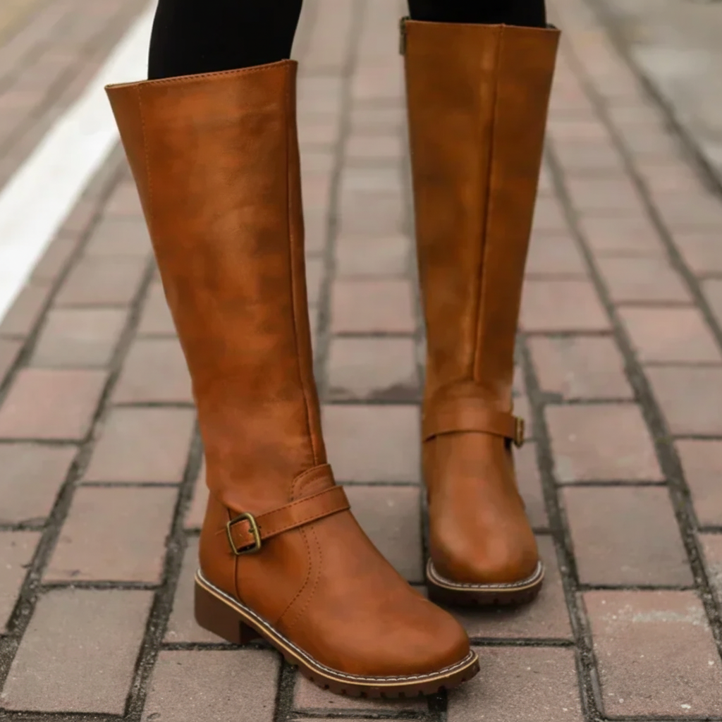 Trendy Women's Boots - Emma