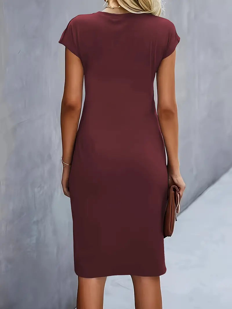 Livia – Timeless Midi Dress with a Flattering Silhouette
