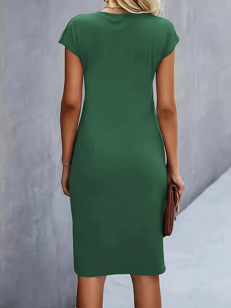 Livia – Timeless Midi Dress with a Flattering Silhouette