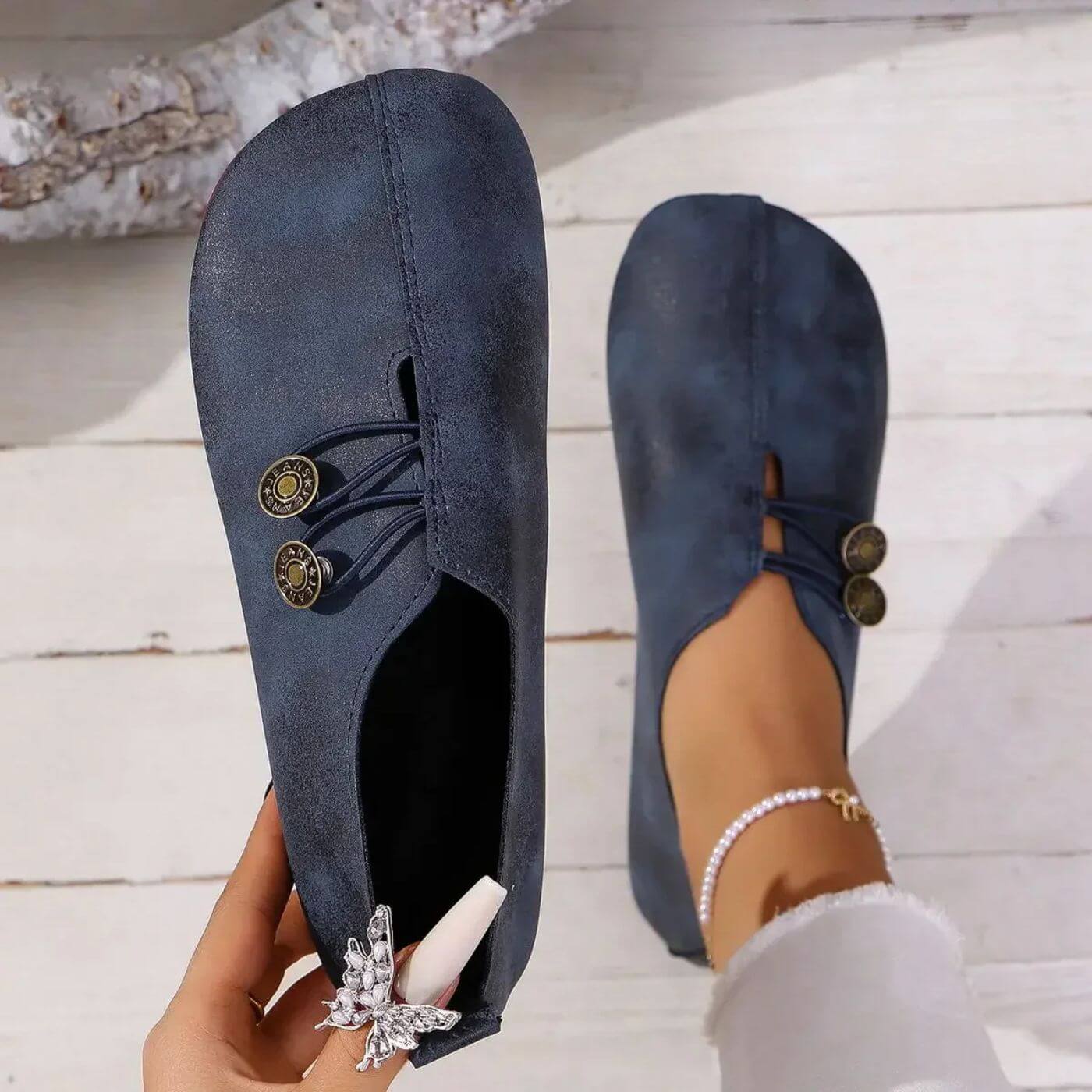 Laluna® | Soft and flexible orthopedic shoes
