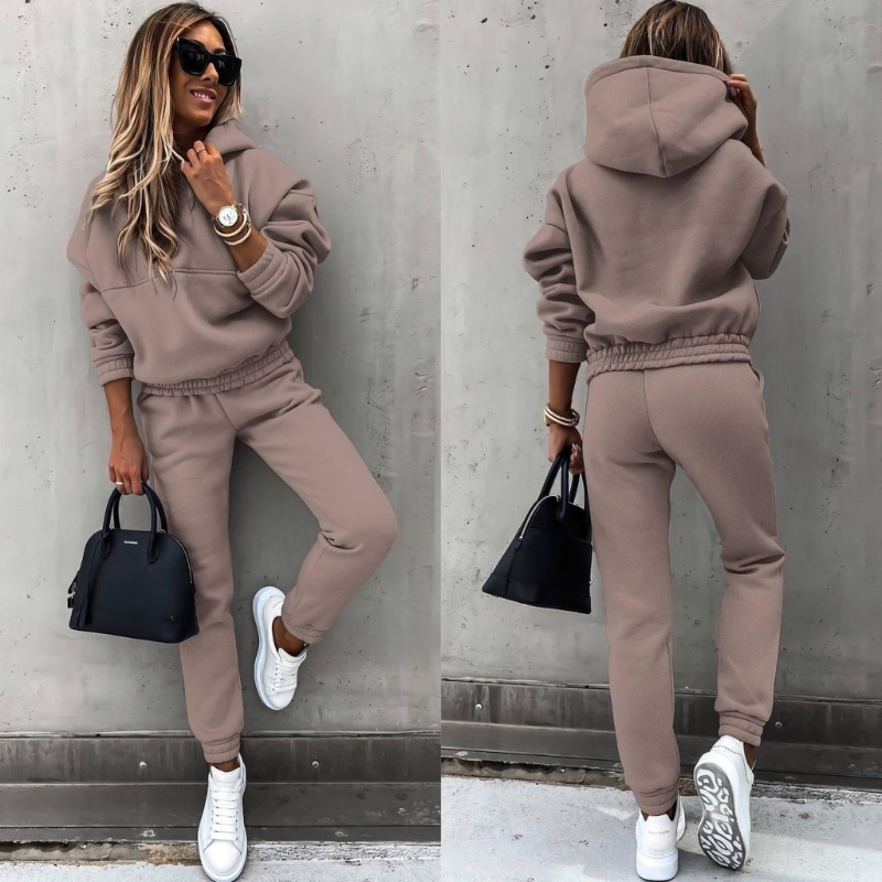 Luxury Women's Tracksuit Set with Hoodie and High-Waist Pants