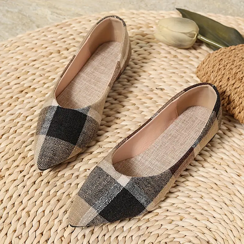 CLARA™ Everyday Flats